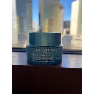 Clarins Hydra-Essentiel Rich Cream Very Dry SKIN